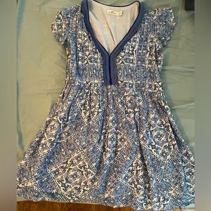 Vineyard Vines blue scarf print fringe dress. Size M.